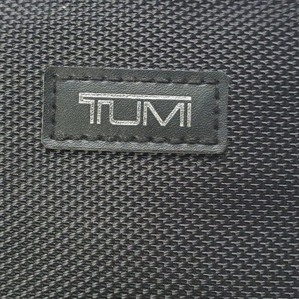 Tumi - Picture 4 of 11